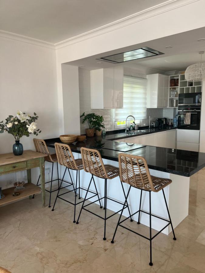 Playa Cristo Amazing Beach Terrace Appartment إِستيبونا المظهر الخارجي الصورة