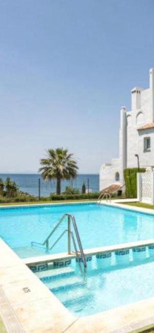 Playa Cristo Amazing Beach Terrace Appartment إِستيبونا المظهر الخارجي الصورة